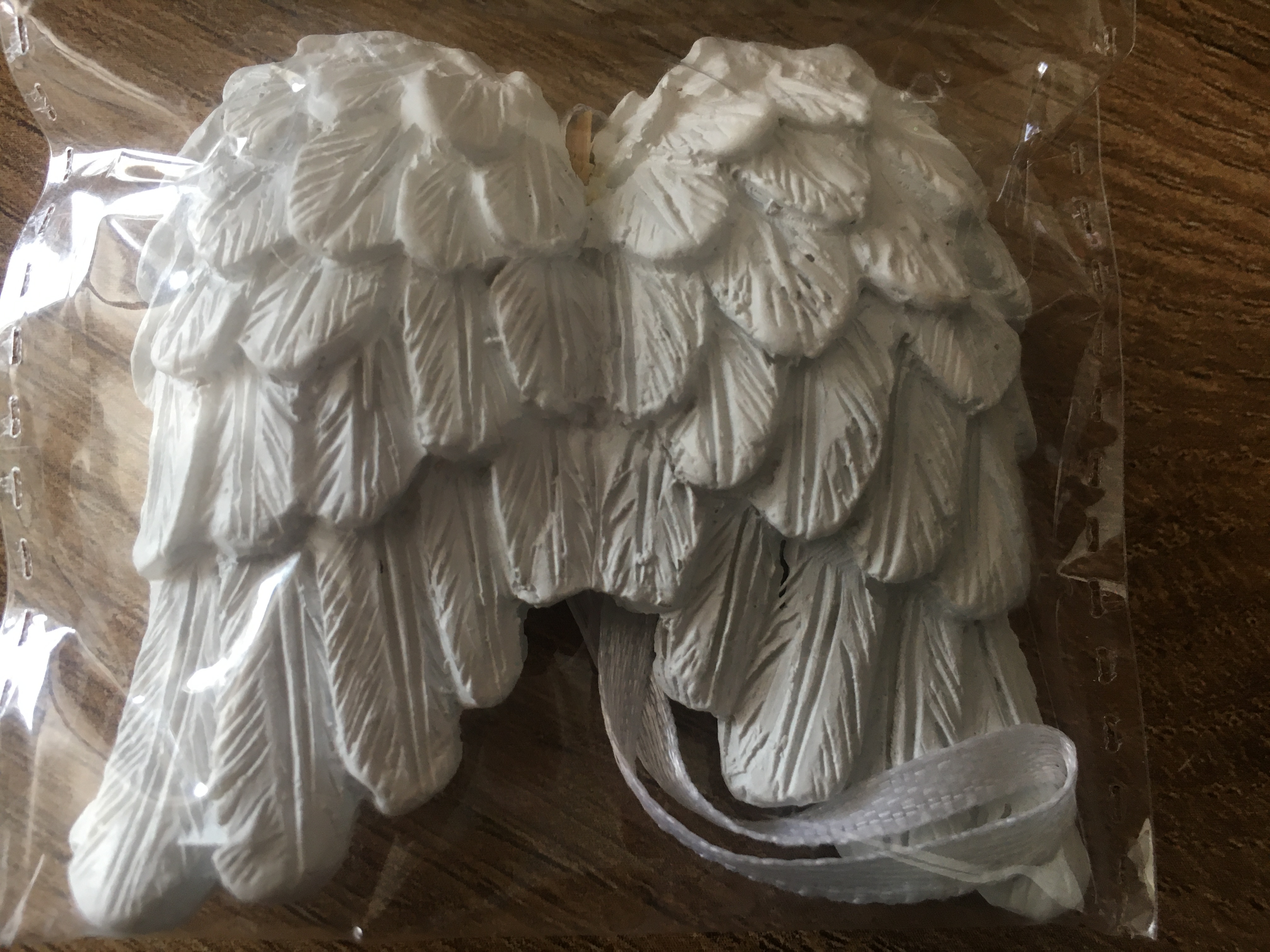 Dekor - Anjelské krídla biele 6x1,2x5cm